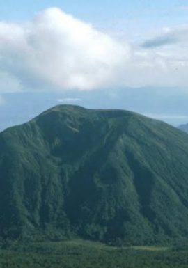 mt. bisoke uganda