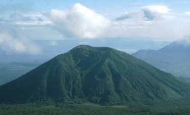 mt. bisoke uganda